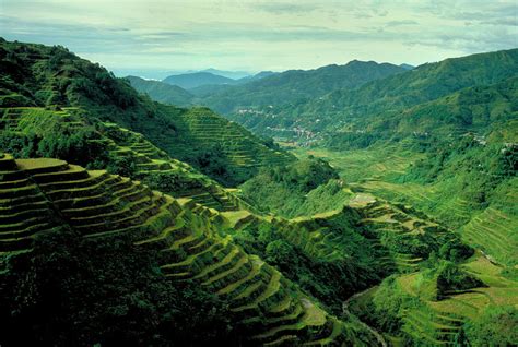 LANDSCAPE (Tagalog).
